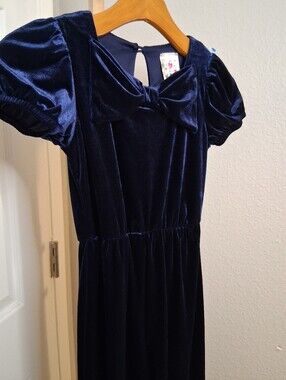 Jenna & Jessie Blue Velvet Jumpsuit Girls Size 8